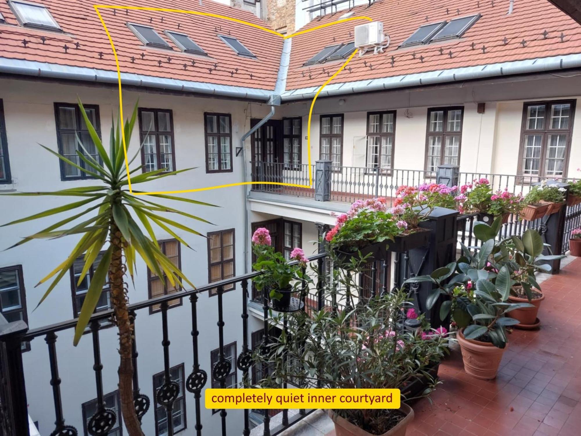 Queen Zita Apt 130 M2 Near Chain Bridge, Budapest